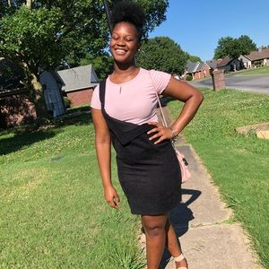 Meet your Posher, Dakia